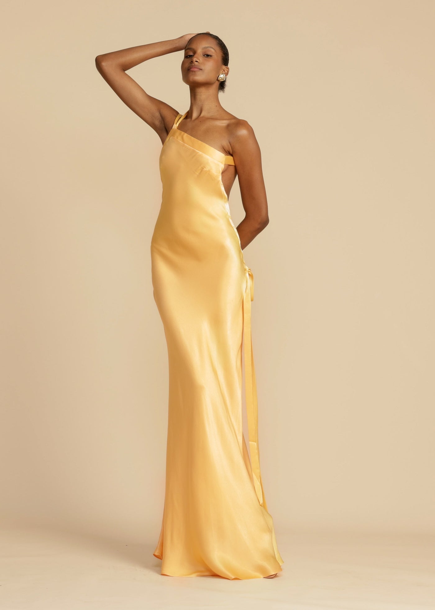 Andie – Vestido Elegante de un Solo Hombro