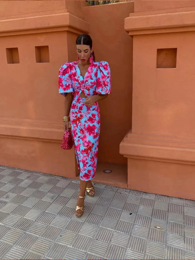 Lily | Vestido de Color con Mangas Plisadas